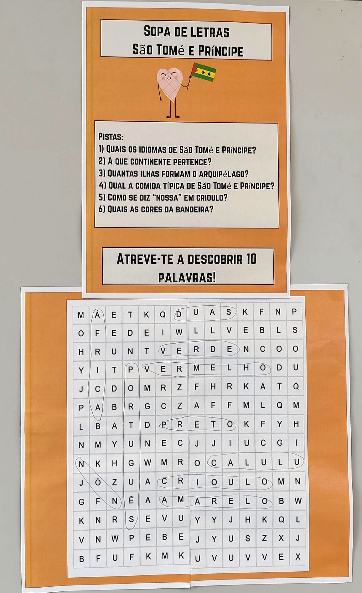 Mural interativo sobre São Tomé e Príncipe