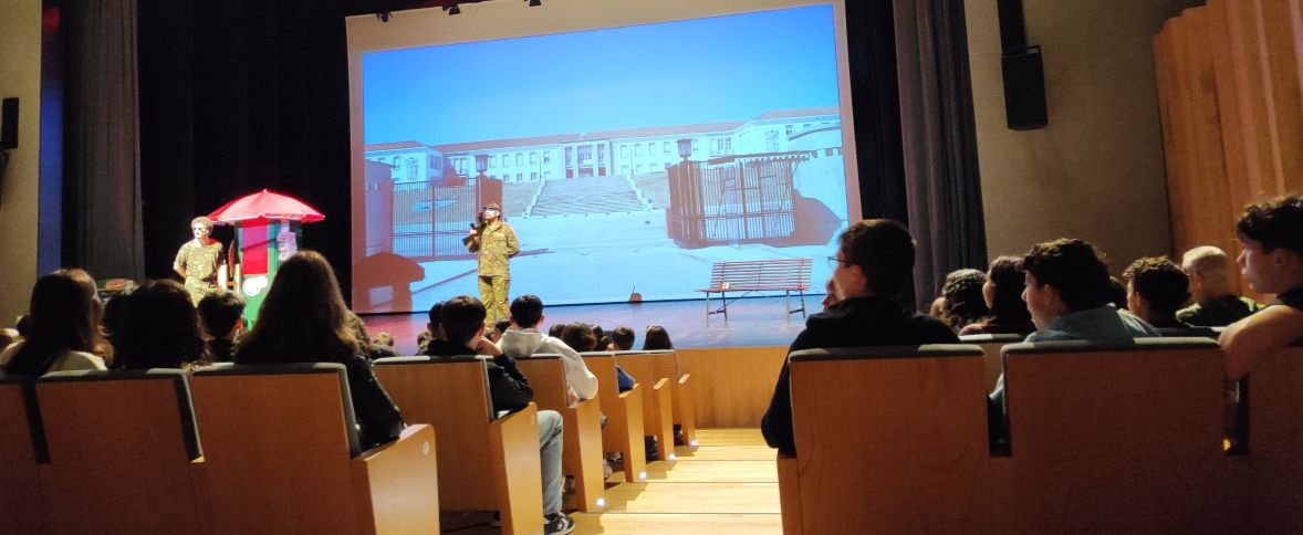 pTeatro 25 abril